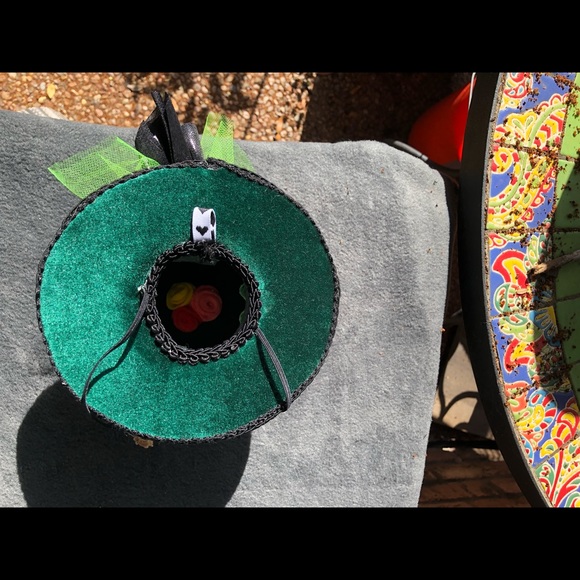 Top hat for tea parties, Halloween...